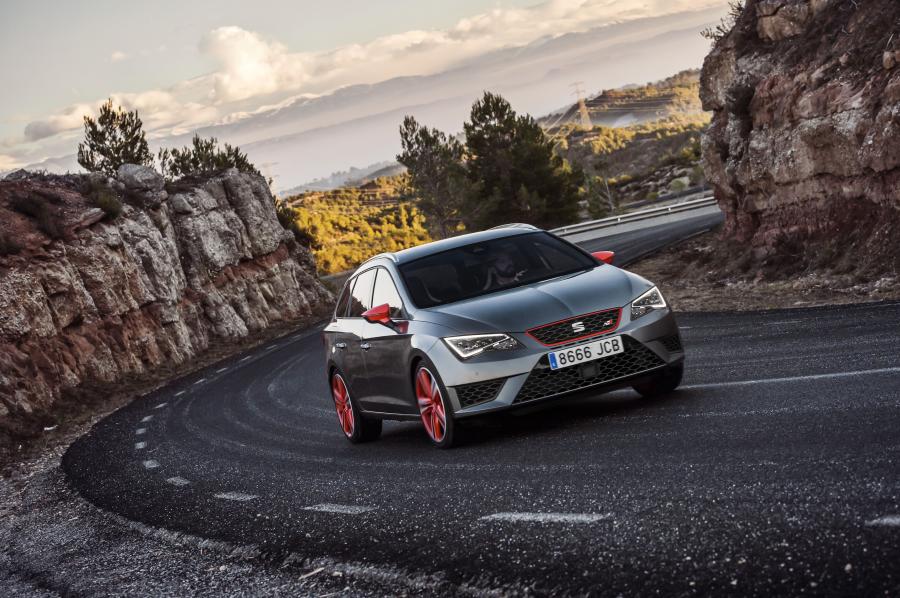  Seat Leon ST Cupra 280 2015 года  (фото 11 из 29)